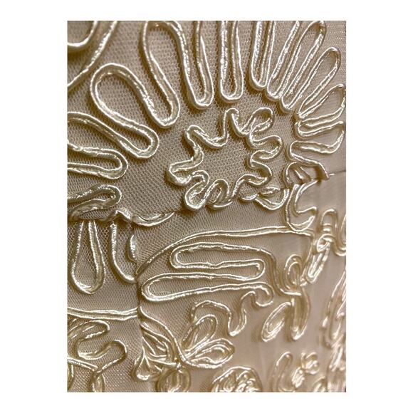 Lulu’s Women’s Nathalie Cream Embroidered Maxi Wedding Dress Size L MSRP 178$ - Picture 8 of 16